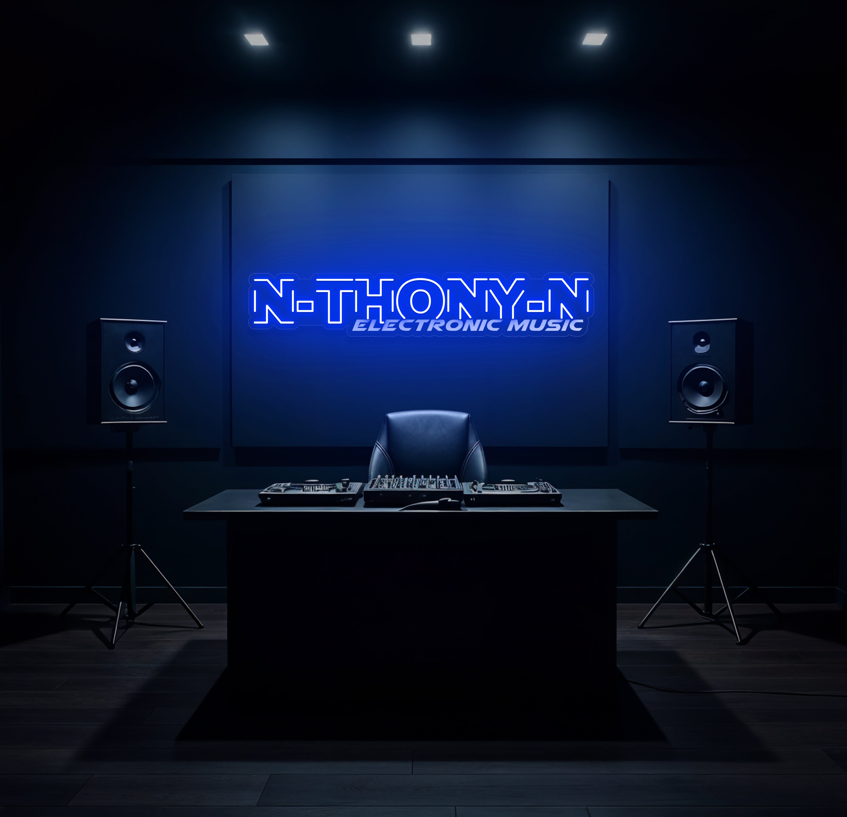 N Thony N