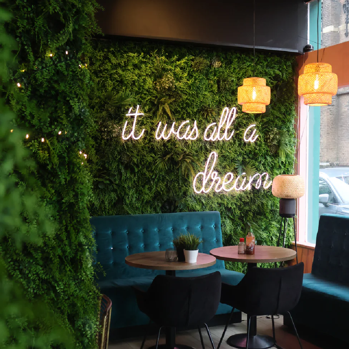 Maatwerk Neon Logo | 10+ Jaar Levensduur | Duurzame Neon-Schilds | Voor Binnen & Buiten | Upload Je Logo | € 89,95 | Neon The Way